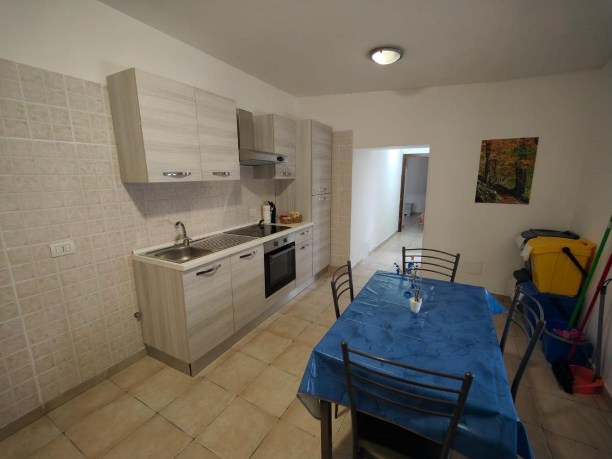 Appartamento Il Borgoin Barrea Esterno foto